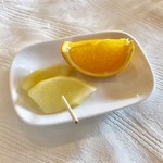 カフェ・ジャルダン - モーニング(\980)　柑橘とセミドライりんご
