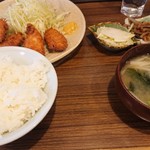 青森料理割烹 なか村 - はまちフライ定食。