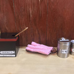 そばの神田東一屋 - コンディメンツ。