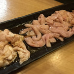 しちりん - ホルモン3種盛