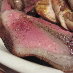 ラ・ブーシェリー・デュ・ブッパ - ヒグマ、キジ、猪豚、牛の炭火焼グリル2