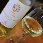 ワインバー バッカス - イルプーモソーヴィニヨンブラン・マルヴァージア（５５０円）２０１９年３月