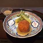 御料理 寺沢 - Spécialitéの毛蟹のｺﾛｯｹ