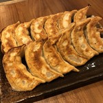 ダンダダン酒場 - 〇餃子6個　460円（2皿分）