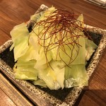 ダンダダン酒場 - 〇ゆずキャベツ380円