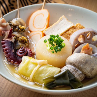 魚介類の旨味がたっぷり染み出た「金沢おでん」がおすすめ◎