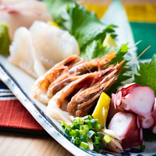 More than just oden! We also offer sashimi, local chicken, and Fried Skewers