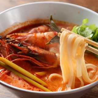 アジアン屋台バル クアトロ_1