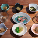 飛騨季節料理 肴 - 2019.2 前菜9種類の盛り合わせ