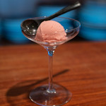 飛騨季節料理 肴 - 2019.2 凍らせてから研磨した愛知イチゴのジェラートアイスクリーム