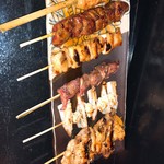 黒べえ - 串盛り合わせ
