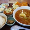 もつ煮屋 日の出食堂