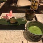 日本料理 TOBIUME - 柏餅とお抹茶