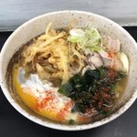 立喰いそば 山吹 - 肉蕎麦＋生卵