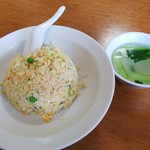 李園 - カニチャーハンとスープ