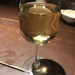 六味酒肴 QU - 飲み放題の白ワイン