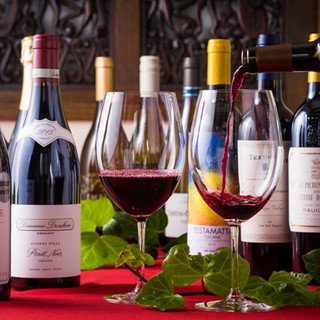 人気の鍋と相性抜群、ソムリエが厳選した世界各国のワイン