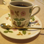 祇園 にし - コーヒー　今回はウエッジウッドのC&Sで