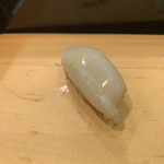 鮨屋とんぼ - おまかせ～まず、もんごういかから