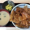 ぶた丼のとん田
