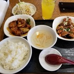 台湾中華 東明飯店 - ２品選べるセット。