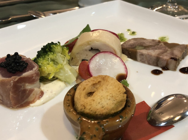 シャトーアンジェ Chateau D Angers 東垂水 フレンチ 食べログ