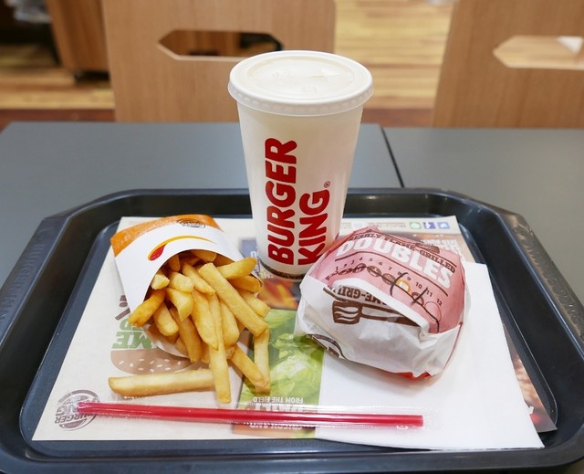 バーガーキング ピエリ守山店 Burger King 小野 ハンバーガー 食べログ