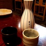 居酒屋しげちゃん - 熱燗(400円)