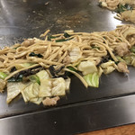 ホルモン焼きうどん 一力 - 