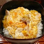 津の守坂 小柴 - いつも親子丼を頼んでしまう。。