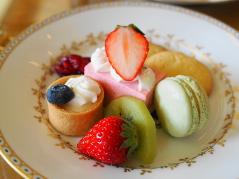 ロビーラウンジ フォンテーヌ（Fontaine） - 泉中央（カフェ）の写真