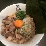 煮干ガッツ - 肉増しまぜそば、海苔トッピング。っぽい。