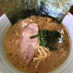 たま家 - ラーメンズームアップ！  器がデカイ