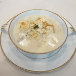 レストラン香味屋 - 牡蠣のチャウダー