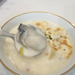 レストラン香味屋 - 牡蠣のチャウダー