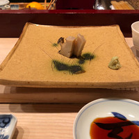 銀座 鮨 かねさか 本店 - 蒸し鮑、これが今日イチかもしれない。柔らか。