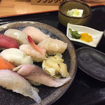 Wadokoro Sasaki - 生寿司定食950円