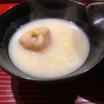 Shokuzen Abe - 栃餅の白みそ仕立ての椀