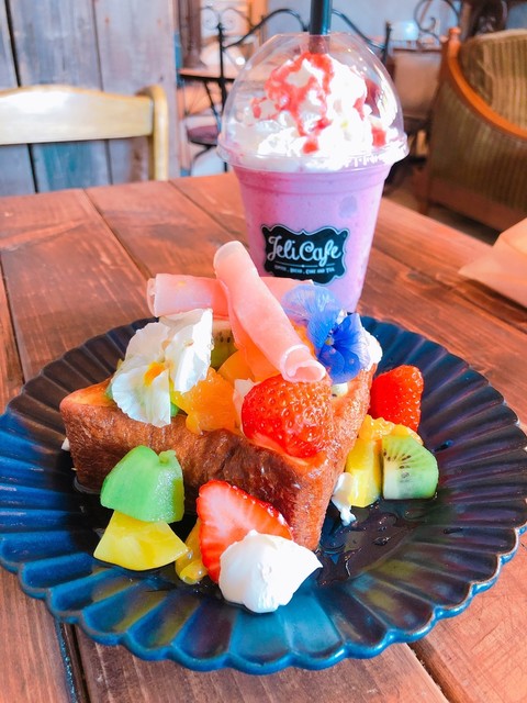 ジェリ カフェ Jeli Cafe 小針 カフェ 食べログ