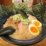 川出拉麺店 - 【海苔ラーメン + 味付たまご】￥750 + ￥100