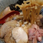 焼きあご塩らー麺 たかはし - 