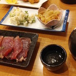 きまぐれ酒場 楽屋 - ちょい呑みセット／カツオ