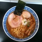 ラーメン専門 くぼ田 - 味玉ラーメン(800円)＋大盛(100円)