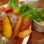 カフェ・ド・アメリ - 雑穀ごはんと彩り野菜のカレー