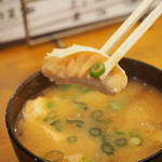 もみじ - あら汁（サーモンがたっぷり入っている）