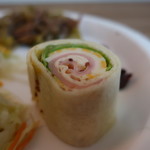 ケイ オハナズ - ハム、チーズ、レタスのラップサンド