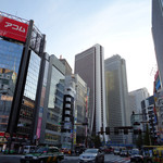 ラーメン二郎 - 西新宿ビル群