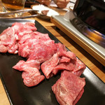 焼肉一心たん助 - 