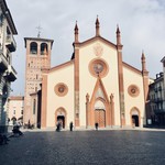 Antica Pasticceria Castino - ゴシック様式建築の Cattedrale di San Donato