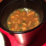 賛否両論 - 写真がぼやけた…赤出汁